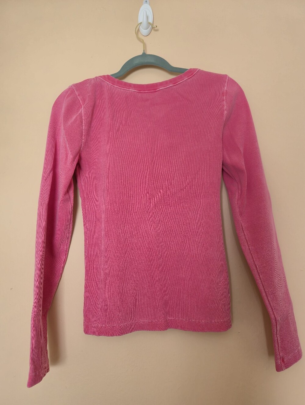 Long-Sleeve Top - Picture 2 of 3